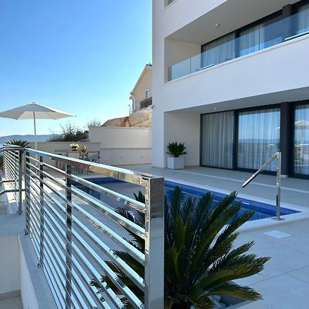 Villa Apartment Danny Baška Voda Eksteriør billede